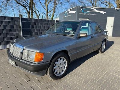 Usata Mercedes 190 122 CV (89 kW) 1993 Grigio Berlina