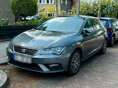 Gebraucht Seat Leon XCELLENCE 150 PS (110 kW) 2017 Grau Limousine