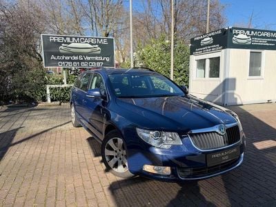 Gebraucht Skoda Superb GreenLine 105 PS (77 kW) 2011 Blau Kombi