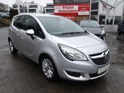 Silber Gebraucht 2017 Opel Meriva Active Van / Kleinbus | 11.680 € (Etwas zu teuer)