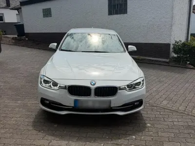 Gebraucht BMW 320 191 PS (140 kW) 2017 Weiß Kombi