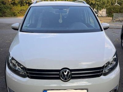 VW Touran Cross