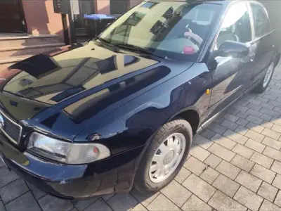 Gebraucht Audi A4 101 PS (74 kW) 1998 Limousine