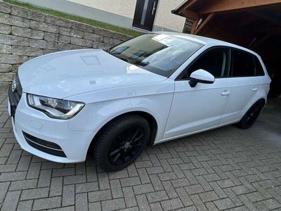 gebraucht Audi A3 Sportback 1.4 TFSI Attraction