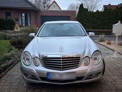 Mercedes E280