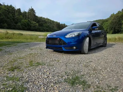 Gebraucht Ford Focus ST 240 PS (176 kW) 2014 Blau Kombi