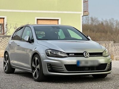 gebraucht VW Golf VII 