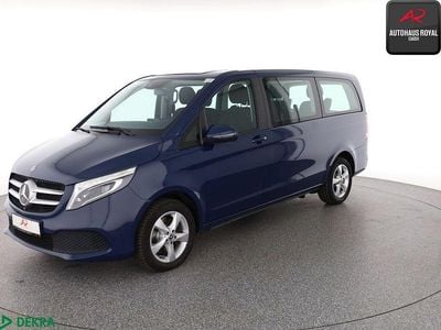 Gebraucht Mercedes V250 190 PS (139 kW) 2022 Blau Van / Kleinbus