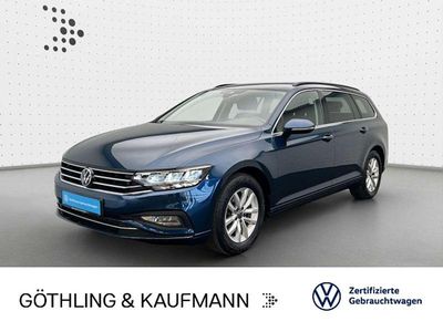 Aquamarinblau metallic Gebraucht 2023 VW Passat Business Kombi | 26.380 € (Fairer Preis)
