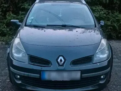Gebraucht Renault Clio GrandTour 86 PS (63 kW) 2009 Grau Kombi
