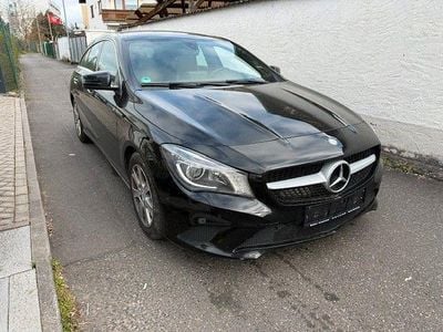 Gebraucht Mercedes CLA200 136 PS (100 kW) 2015 Schwarz Kombi