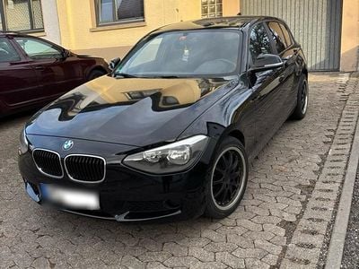 Gebraucht BMW 116 136 PS (100 kW) 2013 Schwarz Kleinwagen