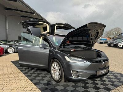Usado Tesla Model X 584 kW (795 HP) 2016 Cinzento SUV