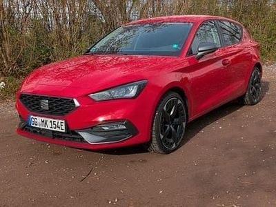 Gebraucht Seat Leon FR 204 PS (150 kW) 2022 Rot Limousine