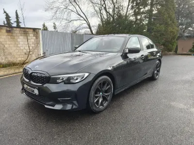 Usata BMW 318 Advantage 136 CV (100 kW) 2019 Nero Berlina