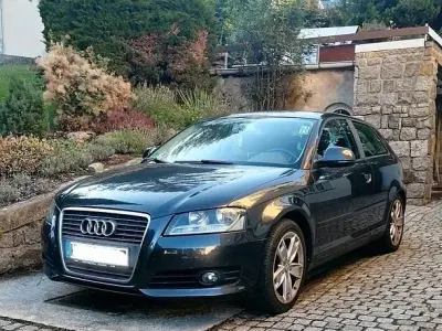 Gebraucht Audi A3 Design 125 PS (91 kW) 2010 Grau Kleinwagen
