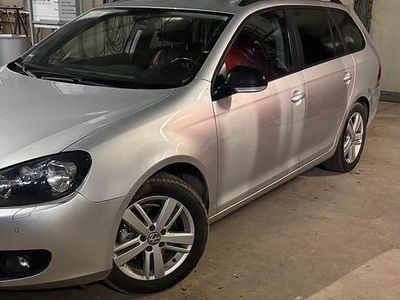Silber Gebraucht 2013 VW Golf VII Kombi | 9.499 € (Etwas zu teuer)