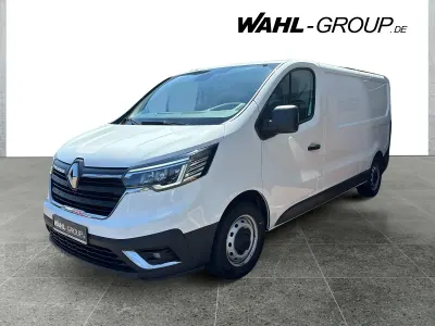 Gebraucht Renault Trafic Komfort 131 PS (96 kW) 2022 Weiß Van / Kleinbus