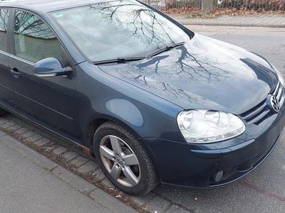 VW Golf V