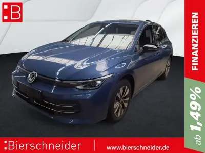 Gebraucht VW Golf VIII Goal 150 PS (110 kW) 2025 Blau Limousine