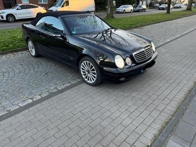 Mercedes CLK230