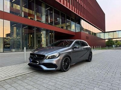 Mercedes A45 AMG