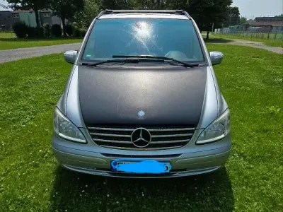 Używany Mercedes Viano 150 KM (110 kW) 2010 Srebrny Minivan