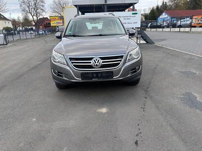 Gebraucht VW Tiguan Track & Field 140 PS (102 kW) 2009 Grau SUV