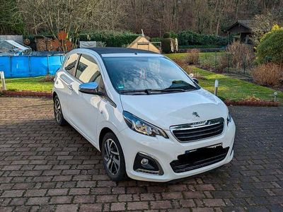 Weiß Gebraucht 2016 Peugeot 108 Allure | 6.500 € (Fairer Preis)