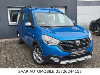 Gebraucht Dacia Dokker Stepway 95 PS (69 kW) 2020 Blau Van / Kleinbus