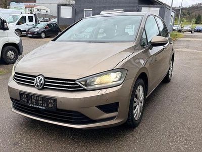 Gebraucht VW Golf VII Comfortline 125 PS (91 kW) 2014 Gold Limousine