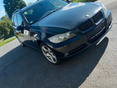 Second-hand BMW 320 150 CP (110 kW) 2007 Negru Break