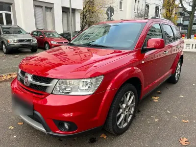 Gebraucht Fiat Freemont 170 PS (125 kW) 2015 Rot SUV