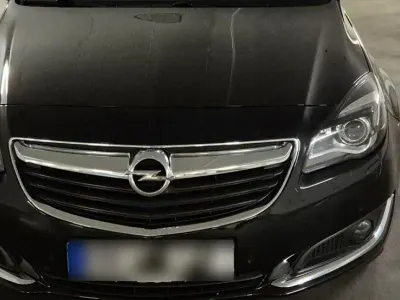 Gebraucht Opel Insignia Business 170 PS (125 kW) 2015 Schwarz Kombi