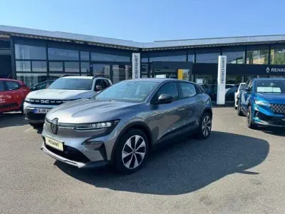 Gebraucht Renault Megane E-Tech Evolution 96 kW (131 PS) 2024 Grau Limousine