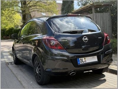 Usata Opel Corsa Edition 87 CV (63 kW) 2012 Nero Utilitaria