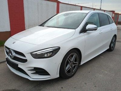 Gebraucht Mercedes B180 AMG line 136 PS (100 kW) 2020 Weiß metallic Kleinwagen