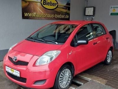 Gebraucht Toyota Yaris Cool 69 PS (50 kW) 2009 Rot Kleinwagen