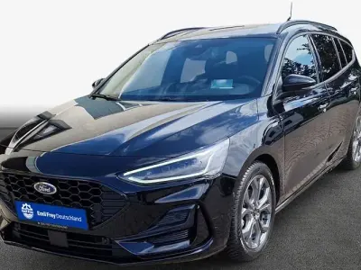 Gebraucht Ford Focus ST-Line X 155 PS (114 kW) 2025 Agate black metallic Kombi