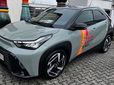 Nuova Toyota Aygo X 116 CV (85 kW) 2025 Urban khaki SUV