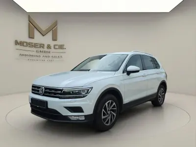 Gebraucht VW Tiguan Sound 179 PS (131 kW) 2017 Weiß SUV