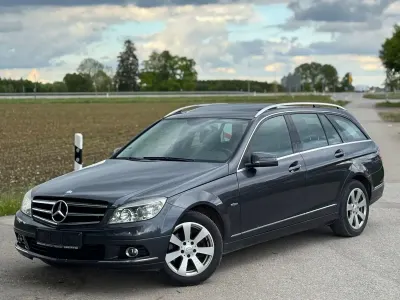 Gebraucht Mercedes C220 170 PS (125 kW) 2009 Grau Kombi
