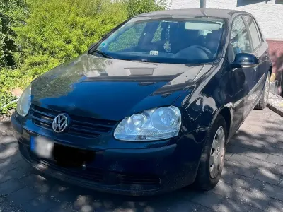 Gebraucht VW Golf IV 105 PS (77 kW) 2006 Blau Limousine