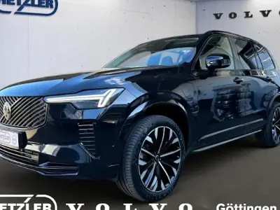 Neu Volvo XC90 Plus 455 PS (334 kW) 2025 Schwarz SUV