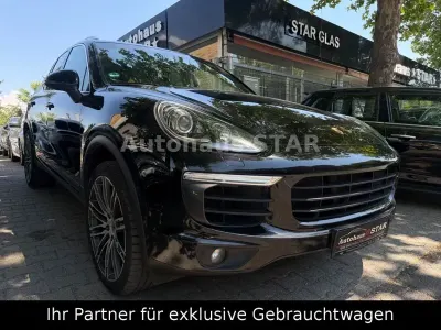 Gebraucht Porsche Cayenne S E-Hybrid 333 PS (244 kW) 2015 Schwarz SUV