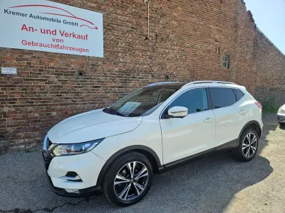 Gebraucht Nissan Qashqai Zama 158 PS (116 kW) 2021 Weiß SUV