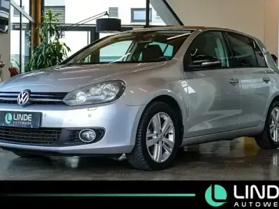 Gebraucht VW Golf VII Match 140 PS (102 kW) 2012 Reflexsilber metallic Limousine