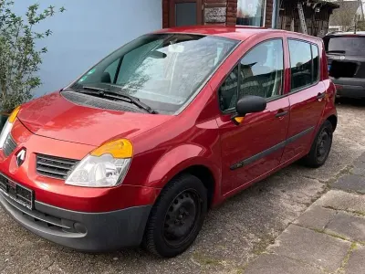 Gebraucht Renault Modus 75 PS (55 kW) 2005 Rot Van / Kleinbus