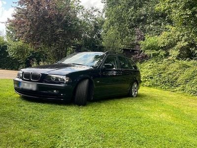 Gebraucht BMW 328 193 PS (141 kW) 1999 Blau Kombi
