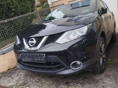 Gebraucht Nissan Qashqai Tekna 163 PS (119 kW) 2017 Schwarz SUV
